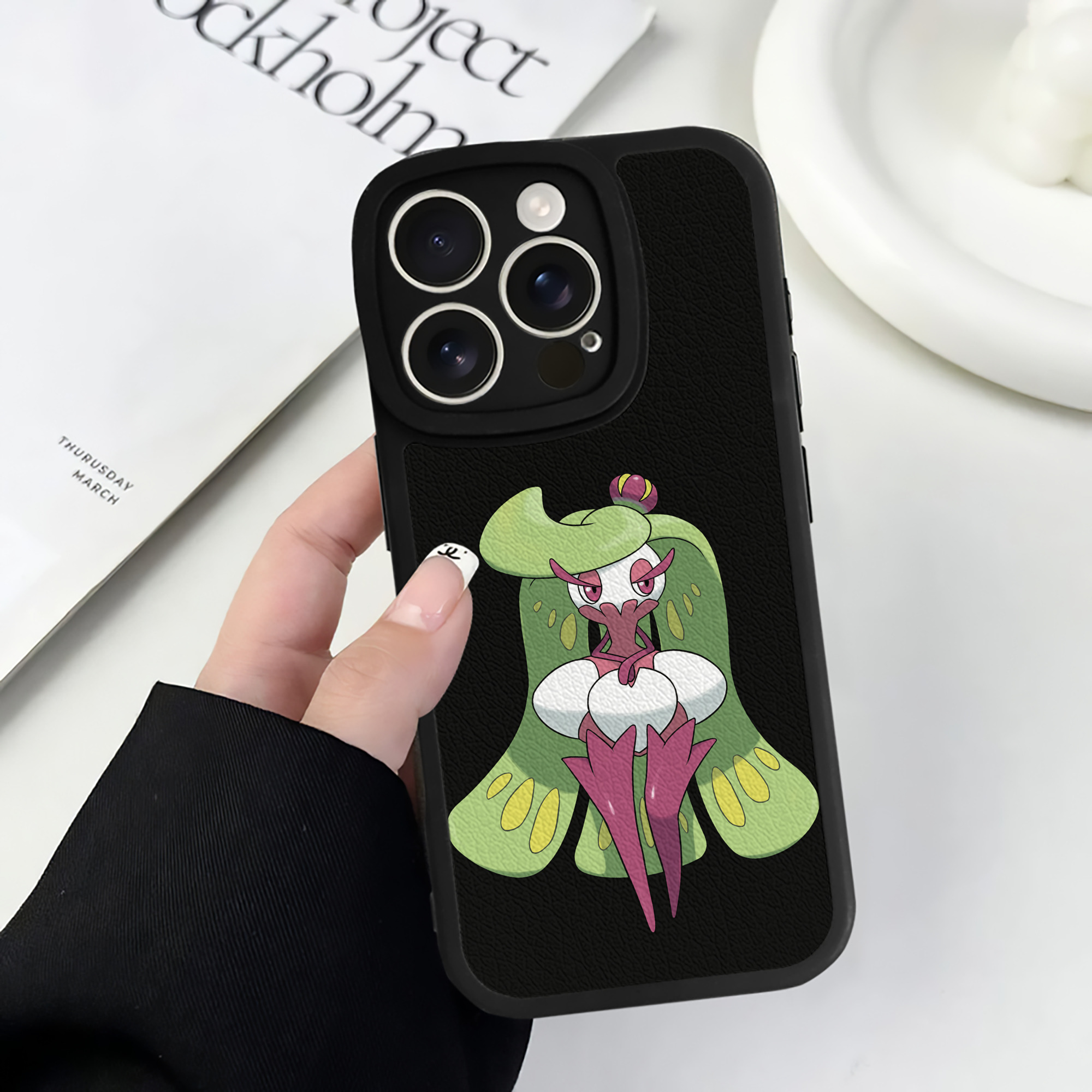 （画像用） ポケットモンスター Pokémon 【iPhone 16シリーズ対応】シリコンスマホケース（レザー調） 材質：シリコン